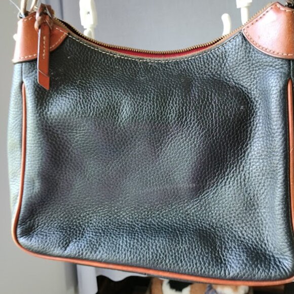 Dooney & Bourke geniune leather shoulder bag with red interior - Picture 6 of 14